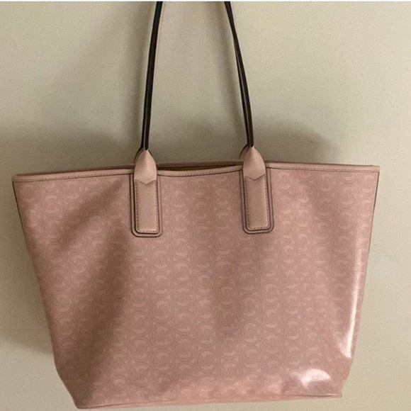 Michael Kors light pink signature tote EUC - Picture 2 of 4